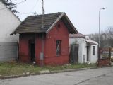 Domček pri bráne na stanicu; 2.12.2005 © Jano Gajdoš