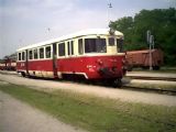 23.05.2002 - Hostivice: 820.046-1 jako poslední vůz řady naposled v pravidelném provozu - na vlaku z Prahy hl.n. © Karel Furiš