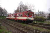 10.04.2004 - Kyjov: 842.034-1 s osobním vlakem do Veselí nad Moravou © Milan Vojtek