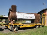 26.08.2011 - výtopna Jaroměř: kotel stroje 411.019 ''Conrad Vorlauf'' s transparentem © SŽVJ