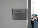 07.04.2012 - Přerov, budova SŽDC - CDP: tabulka u vchodu do kanceláře našeho průvodce © PhDr. Zbyněk Zlinský