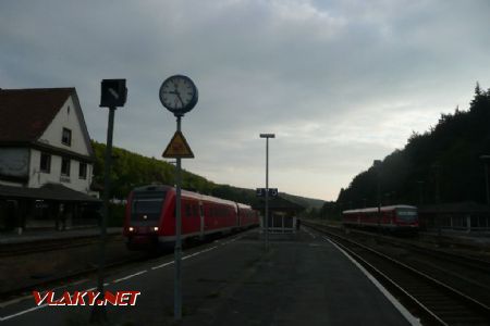 Pravidelná přípojná vazba mezi Regioswingerem řady 612 DB a motorovou jednotkou řady 628.4 ve stanici Brilon Wald	8.8.2012	 © Tomáš Kraus