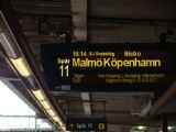 29.07.2012 - Stockholm Central: Vlak číslo 542 do stanice Köpenhamn smer Malmö už čoskoro pristavia k nástupišťu 11 © Martin Kóňa