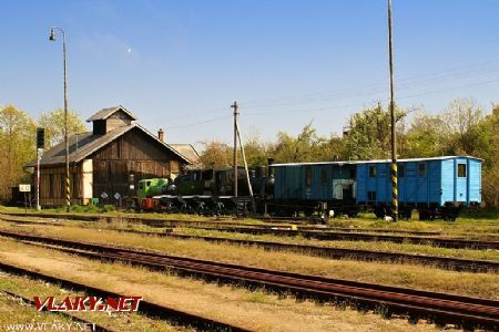 27.4.2008 - Železniční muzeum Zlonice: topírna s BS 80 © Mixmouses