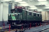 Muzejní lokomotiva 1670.104 v depu Bludenz dne 25. 6. 1990 © Pavel Stejskal