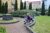 06.07.2014 - Hradec Králové hl.n.: Helena při čekání na Karlův příjezd © PhDr. Zbyněk Zlinský
