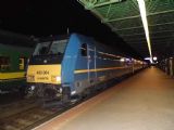 Sopron: Traxx řady 480.004 MÁV-TR stojí v čele vlaku IC před odjezdem do Budapešti	6.12.2013	 © Jan Přikryl