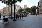 15.06.2014 - Barcelona: Plaça de Catalunya, vstup do stanice Rodalies a metra od El Corte Inglés © PhDr. Zbyněk Zlinský