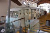15.06.2014 - Barcelona, dolní stanice „Funicular del Tibidabo“: nástup do vozu č. 1 © PhDr. Zbyněk Zlinský
