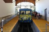 15.06.2014 - Barcelona, dolní stanice „Funicular del Tibidabo“: vůz č. 2 přijíždí © PhDr. Zbyněk Zlinský