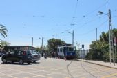 15.06.2014 - Barcelona: vůz č. 7 „Tramvia Blau“ na konečné Plaça del Doctor Andreu © PhDr. Zbyněk Zlinský