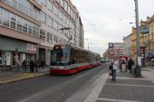 05.11.2014 - Praha: tramvaj 15T č. 9274 linky 26 přijíždí na zastávku Letenské náměstí © PhDr. Zbyněk Zlinský
