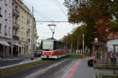 27.08.2015 - Praha: tramvaj linky číslo 25 odjíždí ze zastávky Drinopol © Radek Hořínek