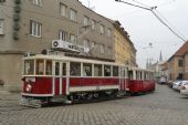 5.12.2015 - Olomouc: historická tramvaj č. 223 odjíždí z vozovny jako Mikulášská tramvaj © Martin Skopal