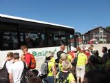 24.6.2016 - Horní Mísečky: autobus na Zlaté návrší, spolu s námi jela skupinka Němek © Dominik Havel