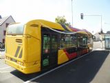 Autobus Iveco Crealis Néo ev. č. 360 Soléea stojí v zastávce linky 4 Place de la Thur v obci Wittenheim, 24.6.2014 © Jan Přikryl