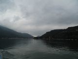 Ohbí jezera Lago di Lugano u švýcarského městečka Morcote v západní části jezera Lago di Lugano, 28.6.2014 © Jan Přikryl