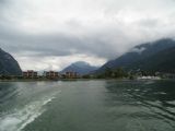 Dominantní paneláky v Melide u vjezdu na násep přes jezero Lago di Lugano jsou součástí parku Swissminiatur, 28.6.2014 © Jan Přikryl
