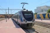 09.06.2016 - gare Monastir: EMU 01 odjíždí jako vlak 516 Mahdia - Sousse Bab Jedid © PhDr. Zbyněk Zlinský