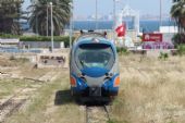 09.06.2016 - Sousse: motorová jednotka 10-31 813-6/10-31 814-4 odjede jako vlak 12-5/80 Sousse - Tunis Ville © PhDr. Zbyněk Zlinský
