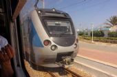 09.06.2016 - Les Hôtels: EMU 20 jako vlak 530 Mahdia - Sousse Bab Jedid (foto z vlaku) © PhDr. Zbyněk Zlinský