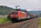 Lokomotivy DB 189.015 a ČDC 372.012 v čele vlaku do Německa u Krippenu; 8.7.2016 © Pavel Stejskal