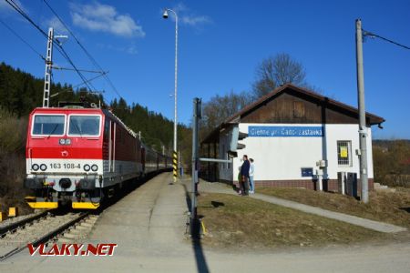 26.03.2017 - Čierne pri Čadci: Vlak 4473 ma odvezie do Žiliny © Ondrej Krajňák