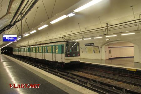 Paříž: metro linky 3bis, 9. 8. 2016 © Libor Peltan