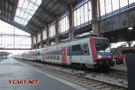 Paris-Austerlitz: souprava RER, 9. 8. 2016 © Libor Peltan