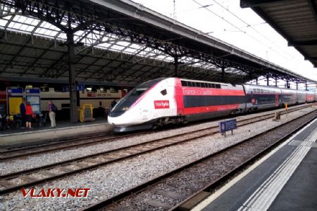 17.7.2020, TGV Lyria v žst. Lausanne © Oliver Dučák