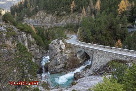 29.10.2022 – Cestný vedľa viaduktu Albula I. a tunela Rugnux © Tomáš Votava
