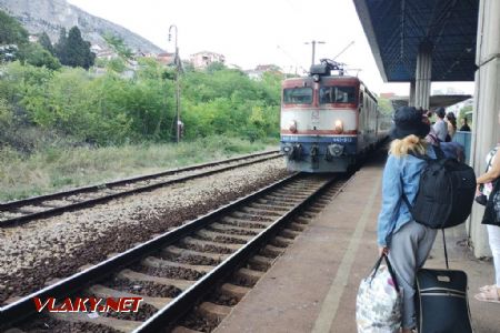20. 7. 2022, B 720 prichádza z Ćapljiny do Mostaru, odkiaľ pokračuje na konečnú do Sarajeva © Oliver Dučák