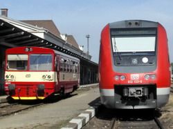 O české (ne)koncepci železnice a jejím směřování ke slovenskému či německém modelu