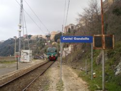 Okružní cesta za jarem kolem Jadranu. 1. den - neděle 4.3.2012 (Řím, Castel Gandolfo)