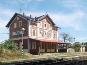 Zabudnuté lokálky VIII: Prípojné miestne železnice na južnej Morave