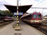 943.011 ČD, 9.8.2006, Brno hlavní nádraží, Řídicí vůz 943 011-7 na konci vlaku Os 4449 z Ivančic, © Mogul