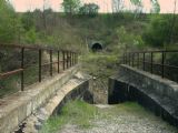 Obr. 5: pohľad z viaduktu na tunel