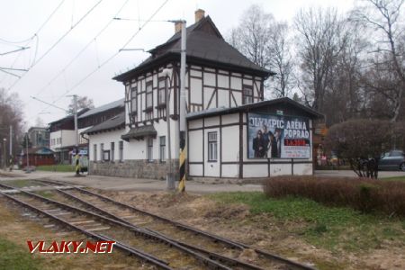 Tatranská Lomnica, Pôvodná staničná budova TEŽ, pohľad zo smeru koniec trate; 17.04.2018 © Michal Čellár