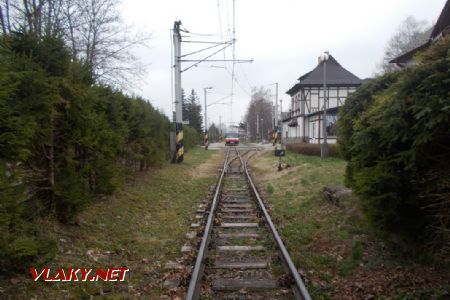 Tatranská Lomnica, Začiatok koľajiska stanice zo smeru koniec trate (rozchod 1000 mm); 17.04.2018 © Michal Čellár