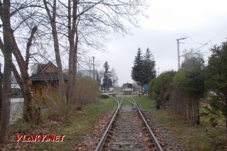Tatranská Lomnica, Začiatok koľajiska stanice zo smeru koniec trate (rozchod 1435 mm); 17.04.2018 © Michal Čellár