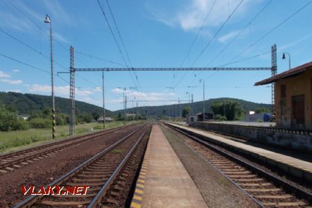 Koľajisko stanice, pohľad smer Prešov; 09.06.2017 © Michal Čellár