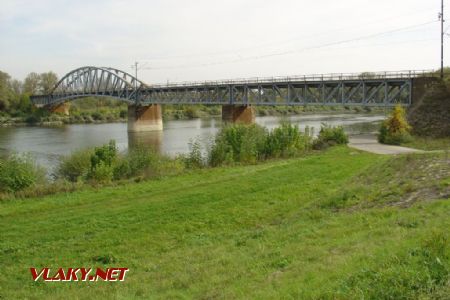 Komárno, most ponad rieku Váh 