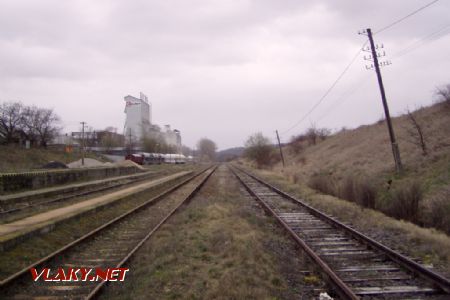 Koľajisko stanice, pohľad smer Lužianky; 24.3.2007 © Miroslav Sekela
