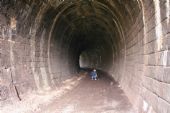 Tunelová rúra bez zvršku je v pomerne slušnom stave; 12.11.2005 © Ing. Marian Šimo