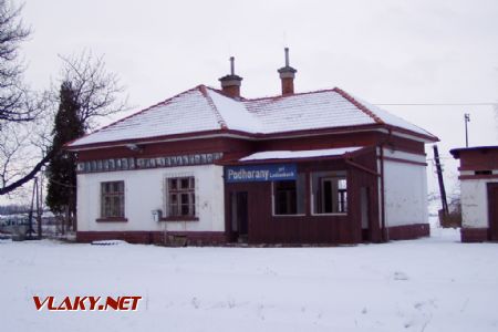Výpravná budova stanice; 17.2.2005 © Miroslav Sekela