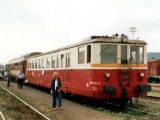 14.07.2002 - Turnov: 830.059-2 na náhodném snímku v čele neidentifikovaného vlaku © PhDr. Zbyněk Zlinský