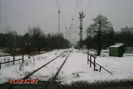 Pohľad zo železničného priecestia - trať smerom na Kúty, 20.2.2009, © Ing. Ján Paluch