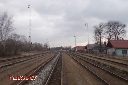 Príbovce-Rakovo: Koľajiska stanice smer Horná Štubňa; 24.03.2021 © Michal Čellár