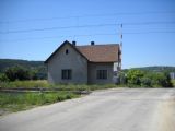 29.6.2010 - Bývalý strážny domček pri priecestí do Štvrtka © Bc. Matej Palkovič