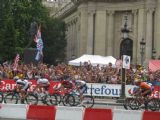 25.7.2010 - Paris: Tour de France 2010 dorazila na Champs Ellysees © Mária Gebhardtová